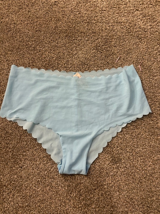 Victoria's Secret Other - Victoria's Secret Sky Blue Scalloped Hipster